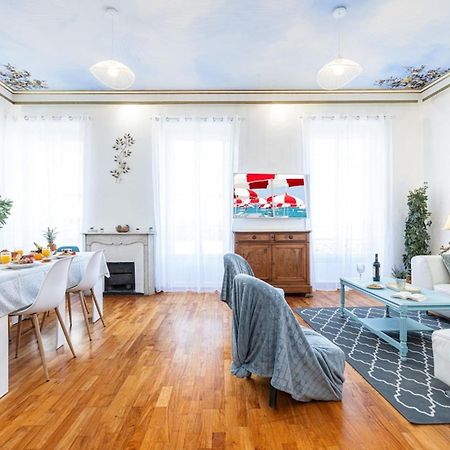 Risso - Comfortable 3 Bedrooms With Balcony Nice Bagian luar foto