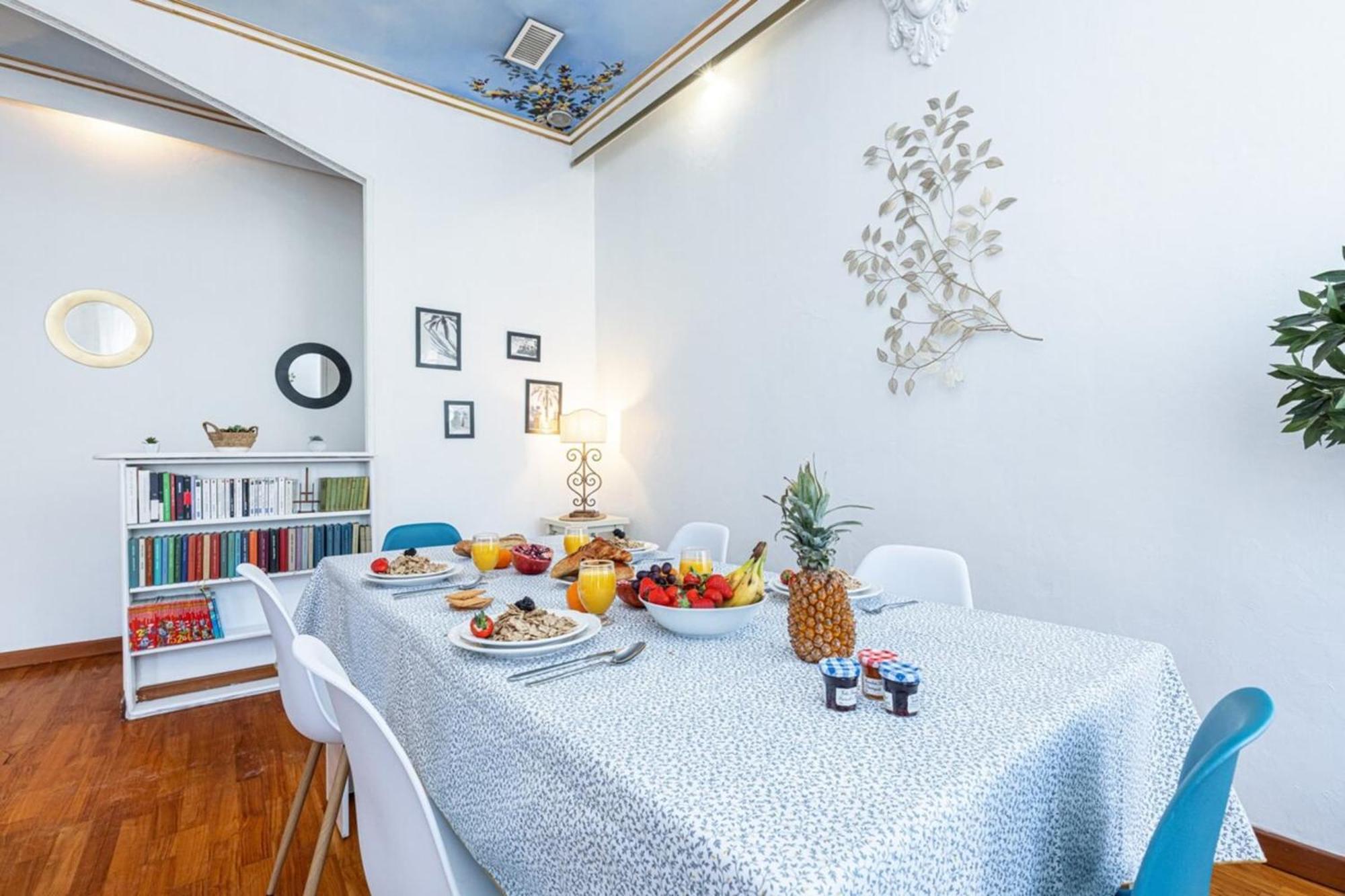 Risso - Comfortable 3 Bedrooms With Balcony Nice Bagian luar foto