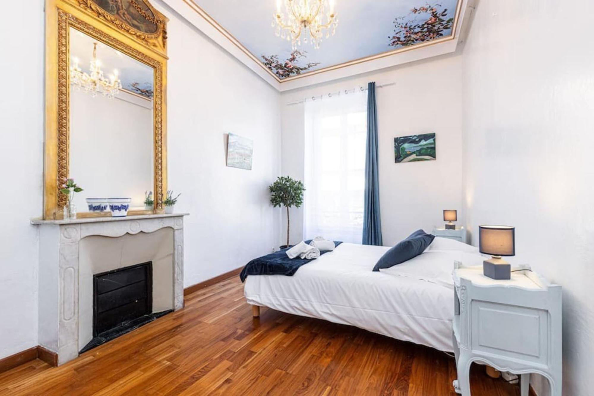 Risso - Comfortable 3 Bedrooms With Balcony Nice Bagian luar foto