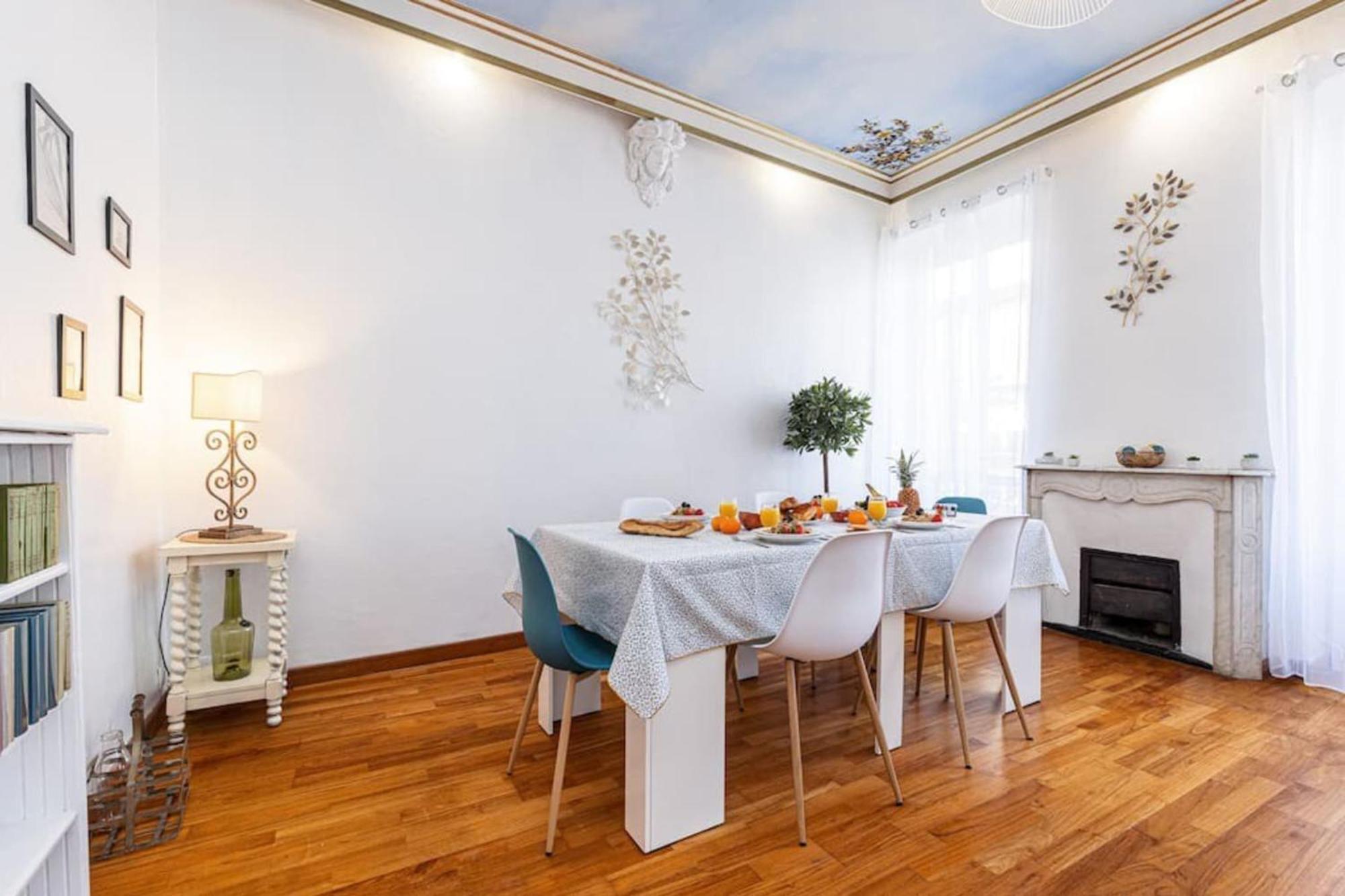 Risso - Comfortable 3 Bedrooms With Balcony Nice Bagian luar foto
