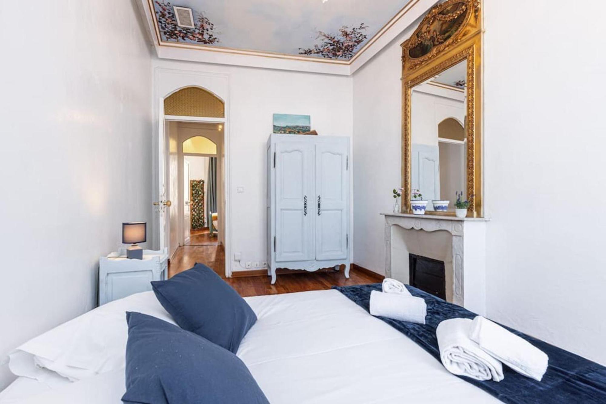 Risso - Comfortable 3 Bedrooms With Balcony Nice Bagian luar foto