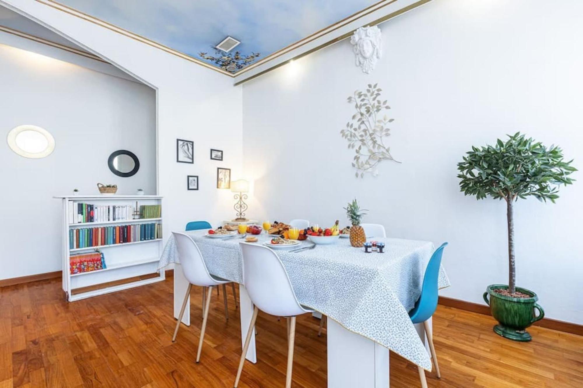 Risso - Comfortable 3 Bedrooms With Balcony Nice Bagian luar foto